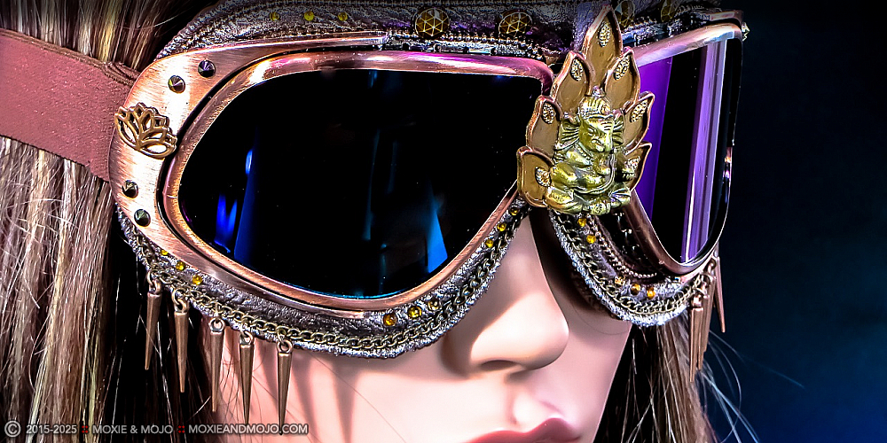 Moxie & Mojo  :: Sacred Ganesha