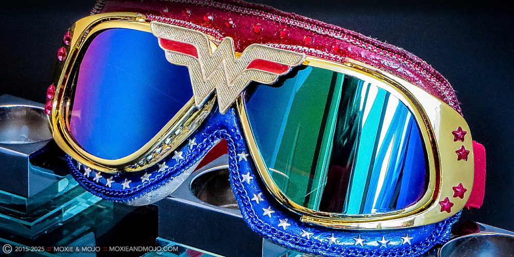 Moxie & Mojo  :: Wonder Woman - Classic
