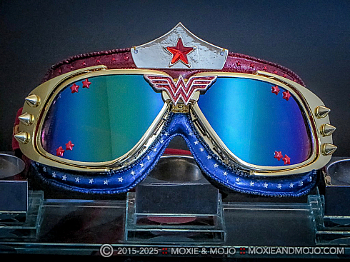 Moxie and Mojo Wonder Woman - Tiara Goggles