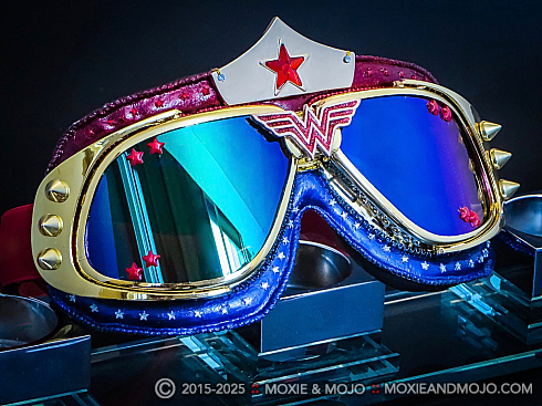 Moxie and Mojo Wonder Woman - Tiara Goggles