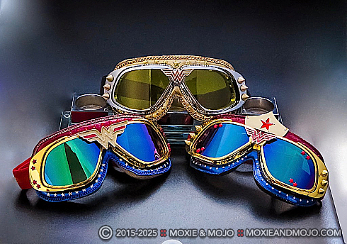 Moxie and Mojo Wonder Woman - Tiara Goggles