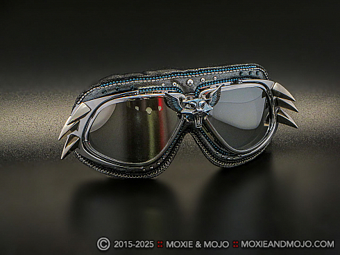 Moxie and Mojo Tazmanian Devil Goggles