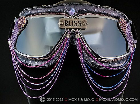 Moxie and Mojo Bliss 2017 Goggles