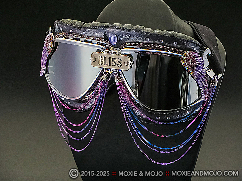 Moxie and Mojo Bliss 2017 Goggles