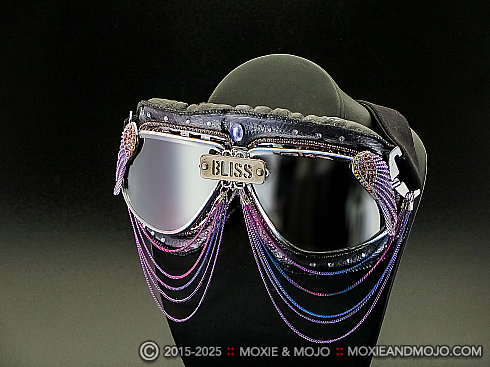 Moxie and Mojo Bliss 2017 Goggles