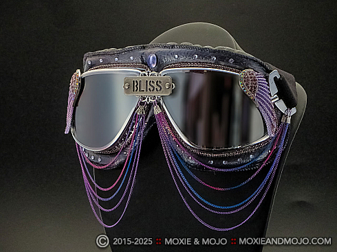Moxie and Mojo Bliss 2017 Goggles