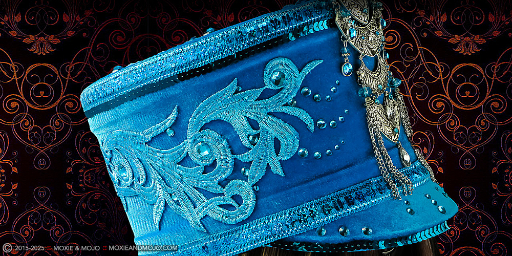 Moxie & Mojo  :: Blue Dazzled