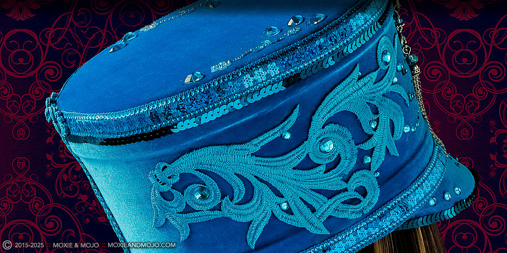 Moxie & Mojo  :: Blue Dazzled