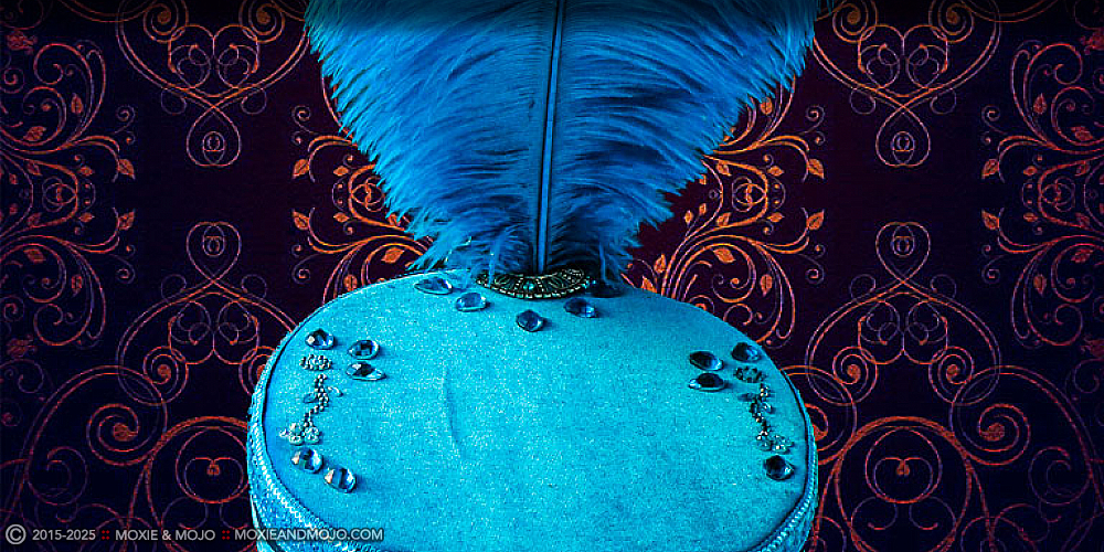 Moxie & Mojo  :: Blue Dazzled