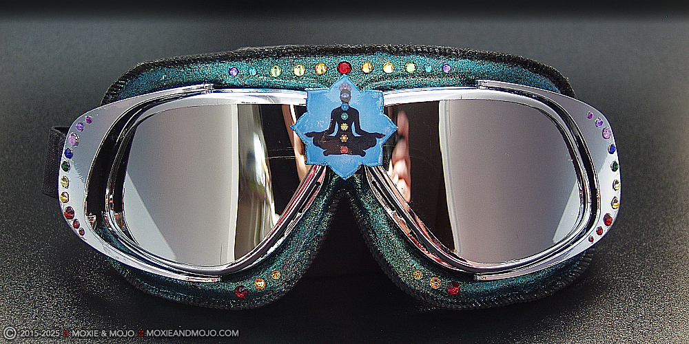 Moxie & Mojo  :: Anahata: Heart Chakra
