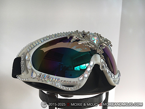 Moxie and Mojo Snow Bunny Goggles