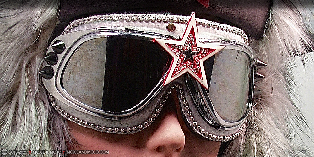 Moxie & Mojo  :: Star F*kr