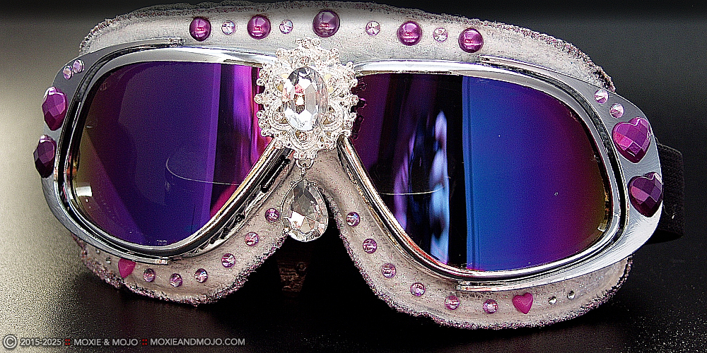 Moxie & Mojo  :: Ice Princess