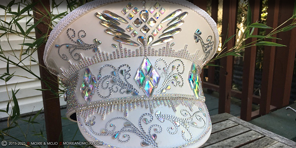 Moxie & Mojo  :: Shimmer