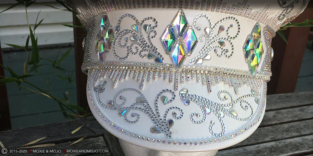 Moxie & Mojo  :: Shimmer