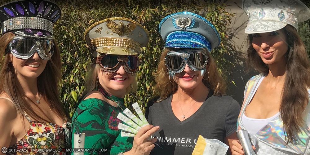 Moxie & Mojo  :: Shimmer