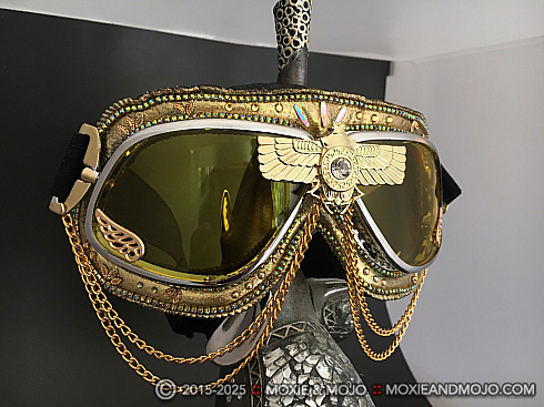 Moxie and Mojo Deity Goggles