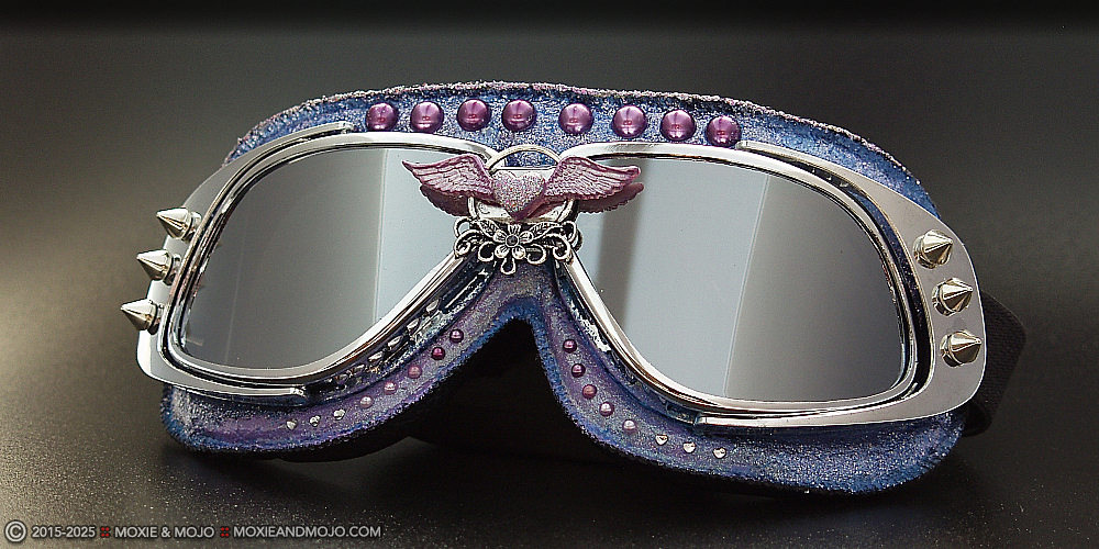 Moxie & Mojo  :: Purple Reign