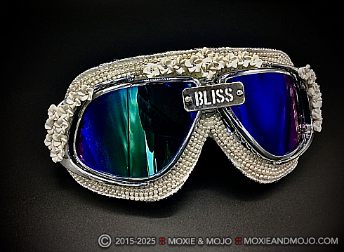 Moxie and Mojo White Roses - Playa Bride Goggles