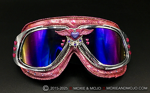 Moxie and Mojo Love to Love Goggles