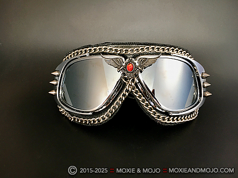 Moxie and Mojo Going Medieval Goggles