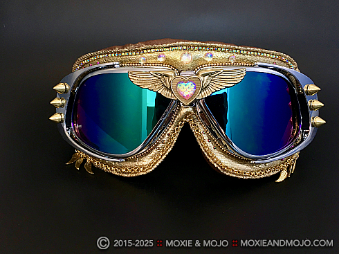 Moxie and Mojo Your Love is Gold Goggles