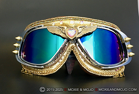 Moxie and Mojo Your Love is Gold Goggles