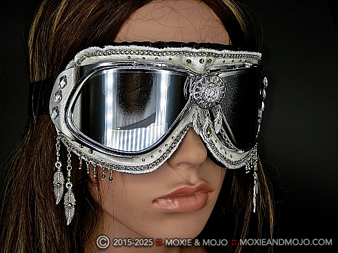Moxie and Mojo Dream Catcher Voyage Goggles