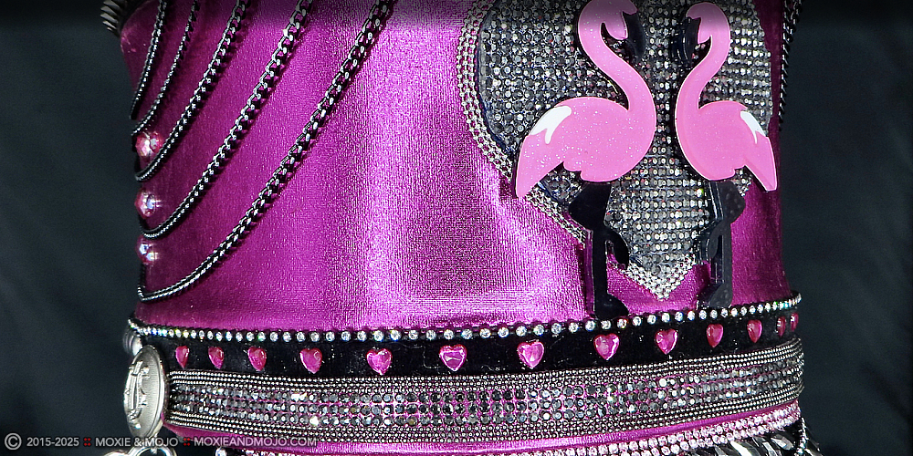 Moxie & Mojo  :: The Flambassador :: 4 Lauren