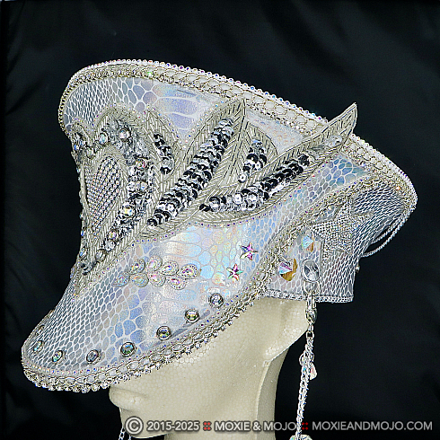 Moxie and Mojo Pure of Heart Hats