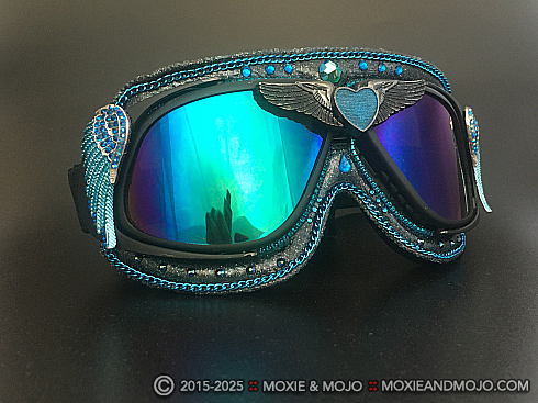 Moxie and Mojo Dark Blue Someone Goggles