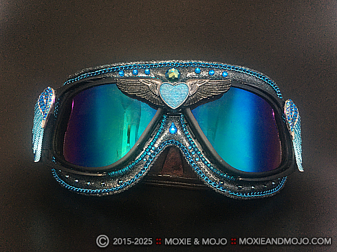 Moxie and Mojo Dark Blue Someone Goggles