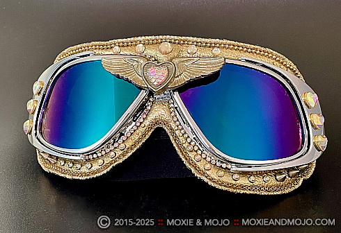 Moxie and Mojo Wings of Gold Goggles