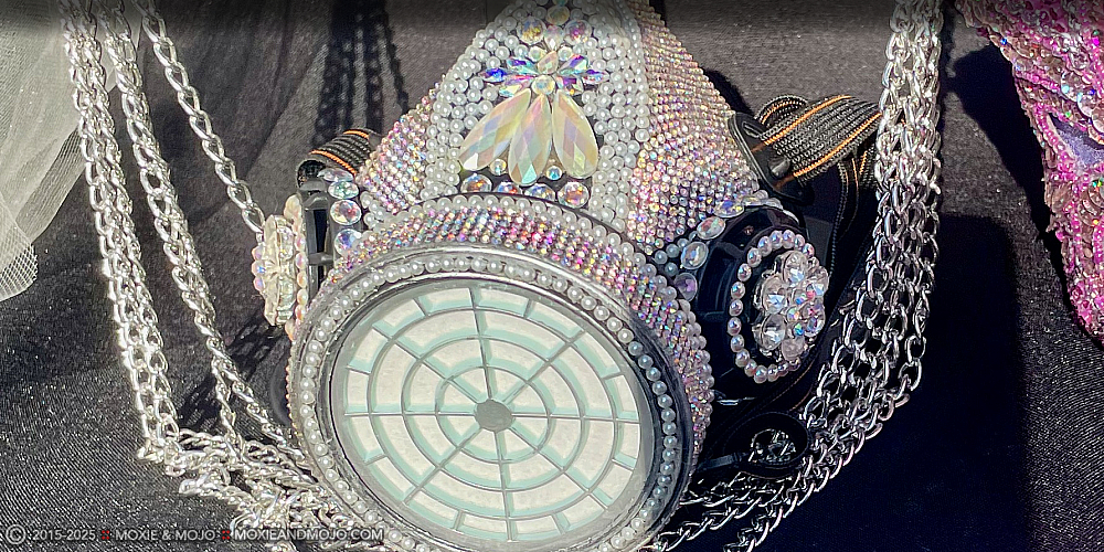 Moxie & Mojo  :: Single Barrel Bling