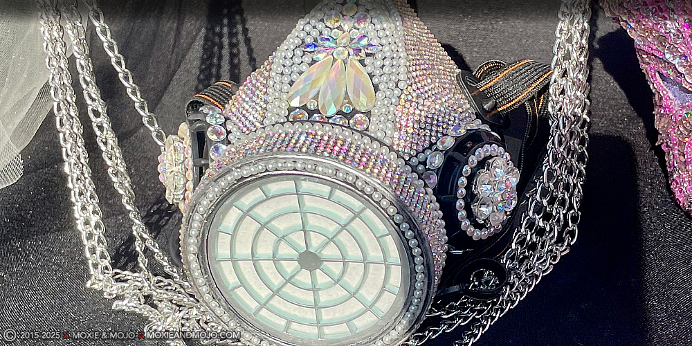 Moxie & Mojo  :: Single Barrel Bling