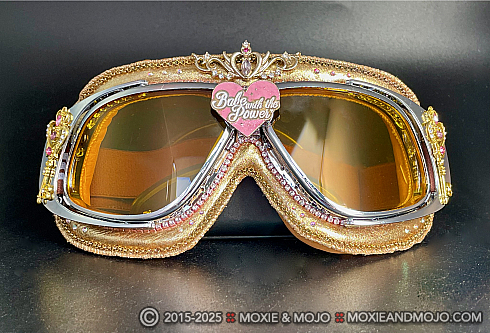 Moxie and Mojo Babe with the Power Goggles