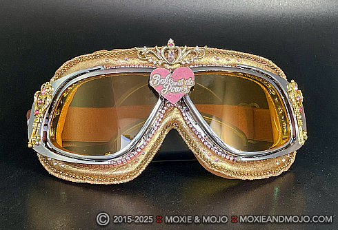 Moxie and Mojo Babe with the Power Goggles