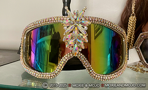 Moxie and Mojo Rainbow Goldie Lux Goggles