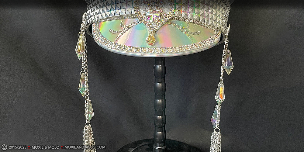 Moxie & Mojo  :: Crystal Couture
