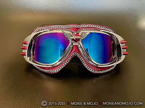 Moxie and Mojo Love You Always Goggles
