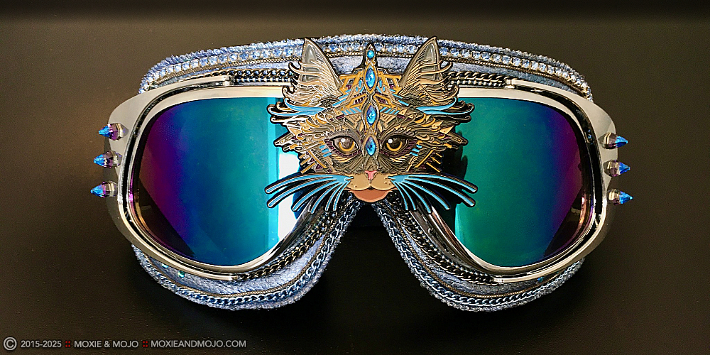 Moxie & Mojo  :: Cat's Eye