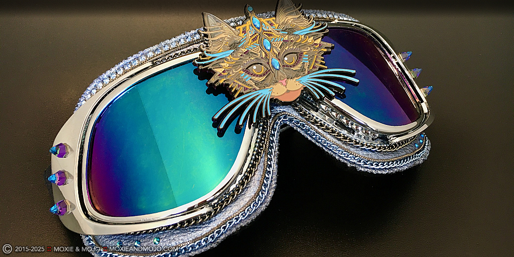 Moxie & Mojo  :: Cat's Eye