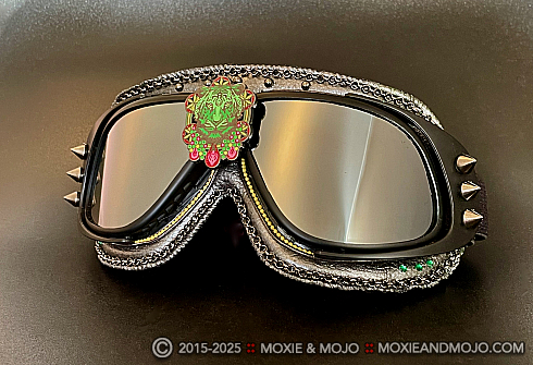 Moxie and Mojo Bass Tiger Goggles