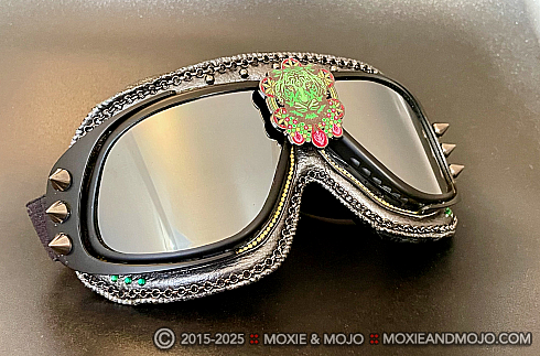 Moxie and Mojo Bass Tiger Goggles