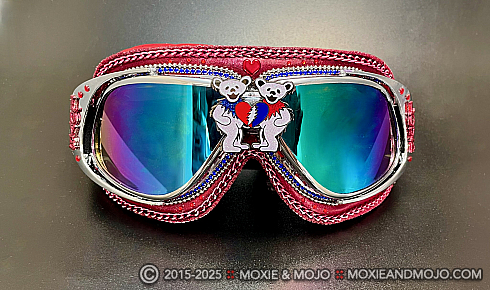 Moxie and Mojo Grateful Love Goggles