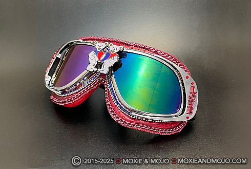 Moxie and Mojo Grateful Love Goggles