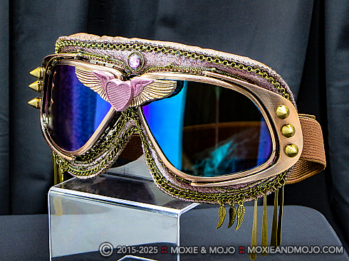 Moxie and Mojo Autumn Angel Goggles