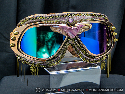 Moxie and Mojo Autumn Angel Goggles