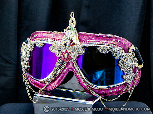 Moxie and Mojo Pink Unicorn Goggles