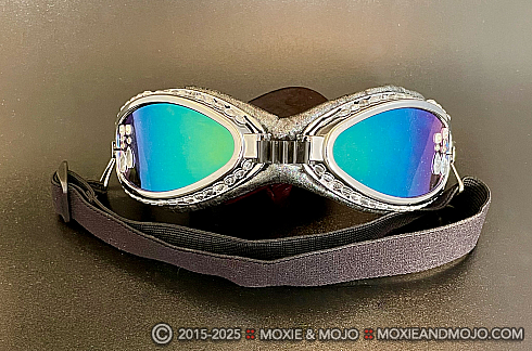 Moxie and Mojo Simple Pleasures Goggles